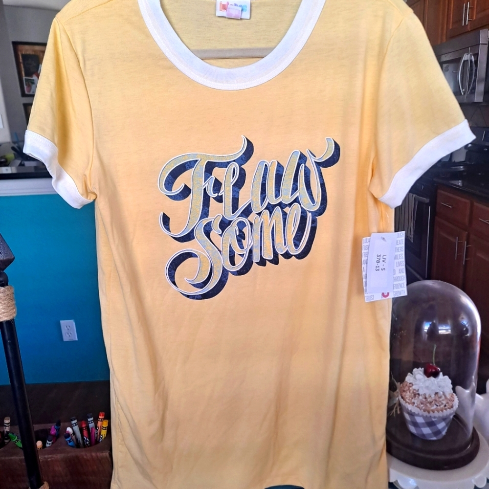 Lularoe Liv Tee